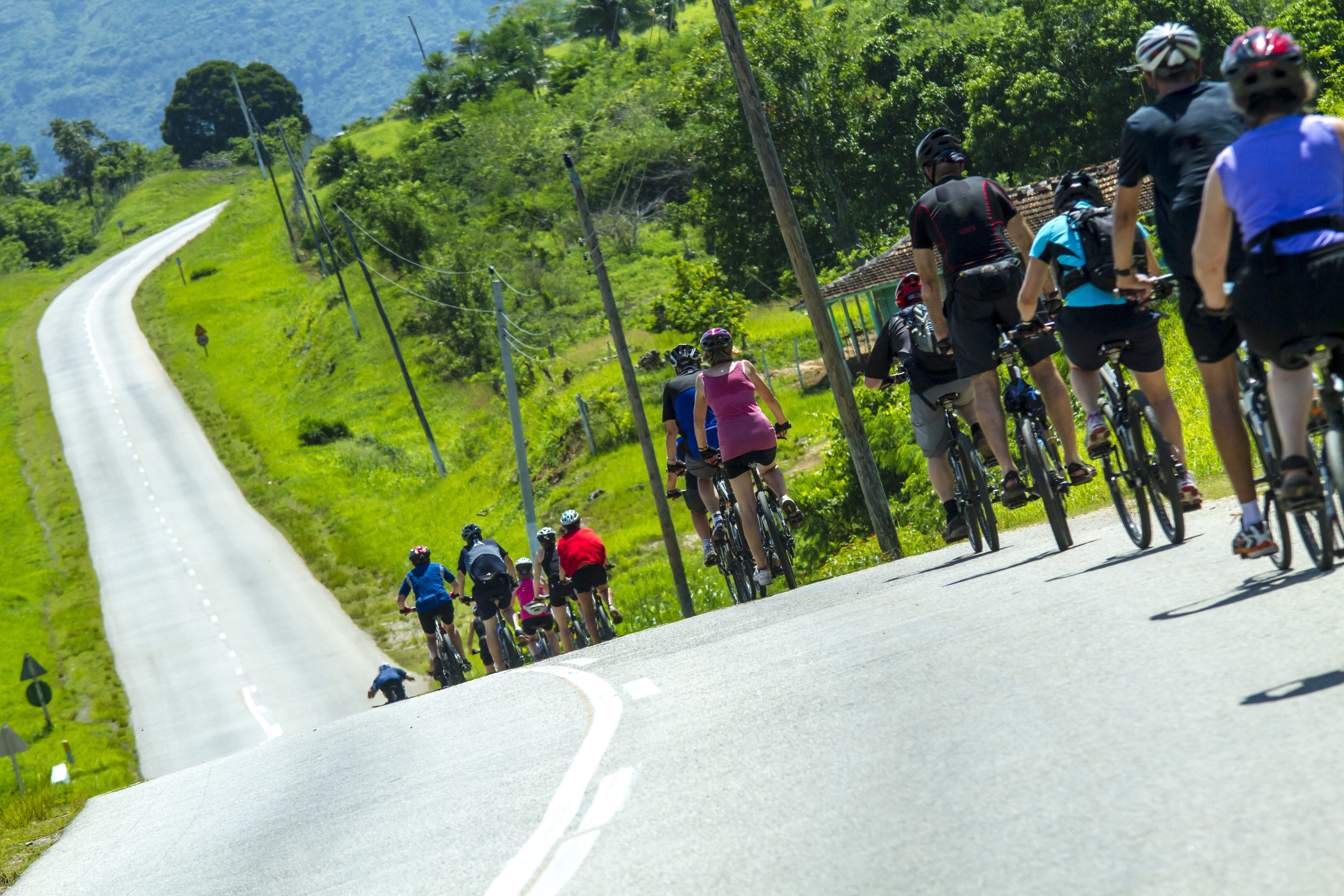 Road cycling Cuba, an adventure of discovery and exploration